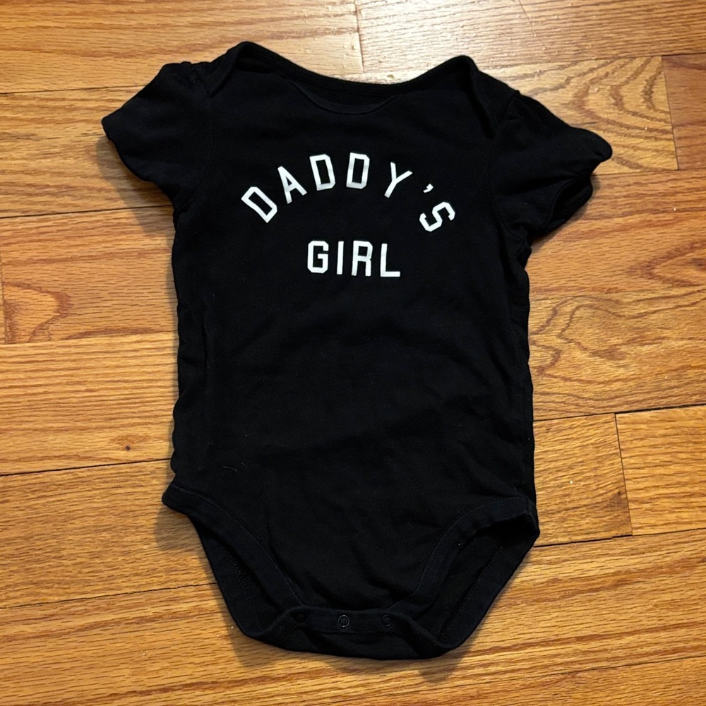 Black "Daddy's Girl" Kids Onesie
